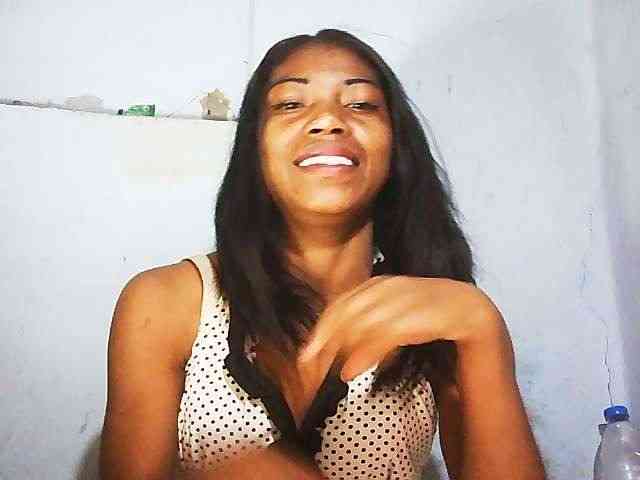 Honey699 webcam