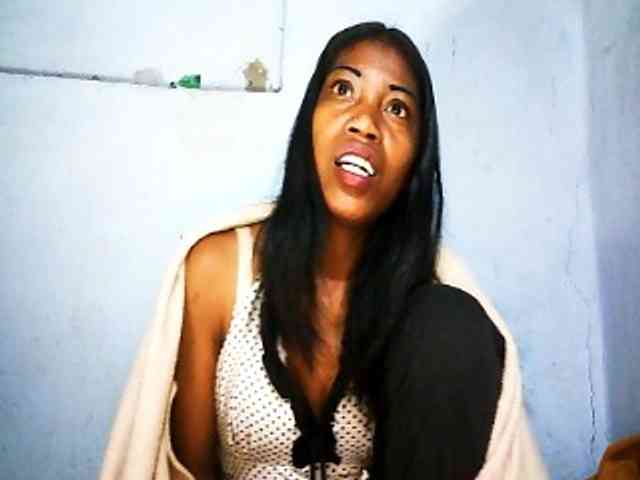 Honey699 webcam