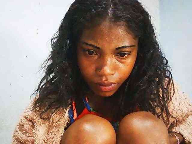 Honey699 webcam
