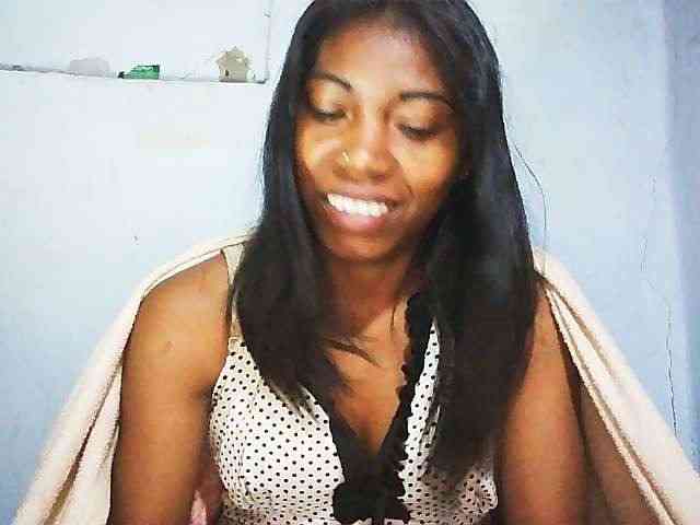 Honey699 webcam