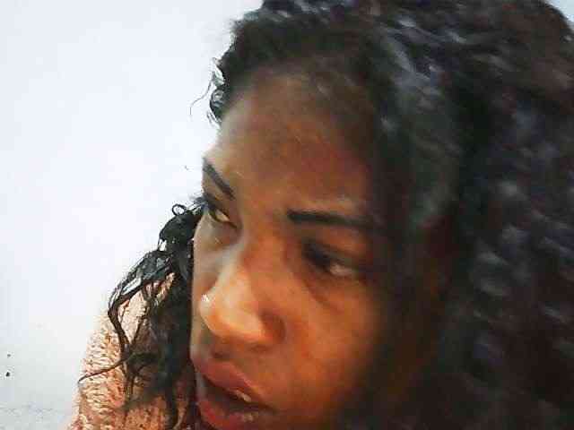 Honey699 webcam