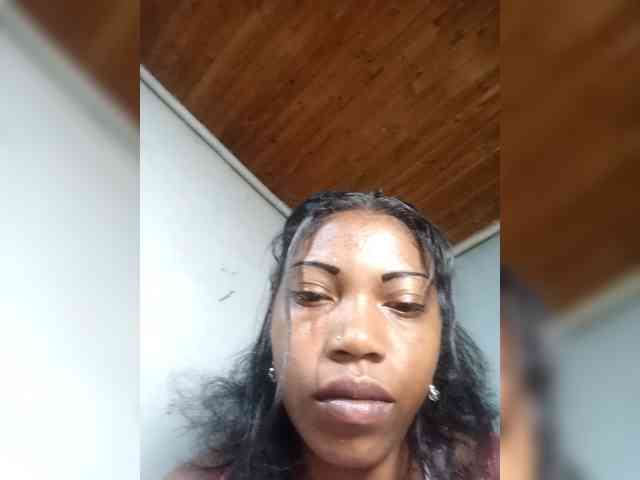 Honey699 webcam