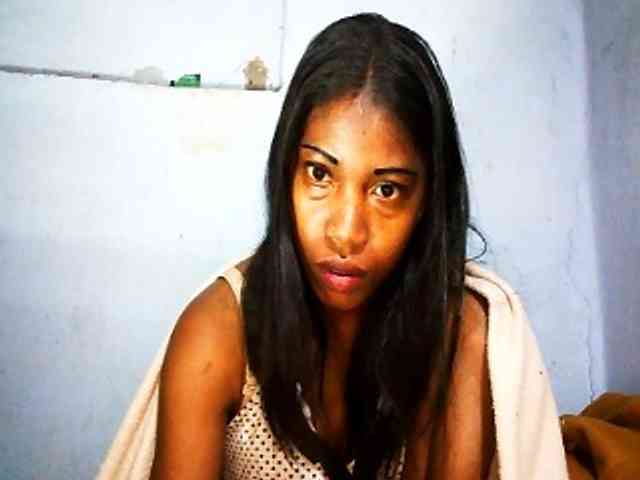 Honey699 webcam