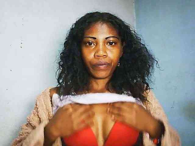 Honey699 webcam