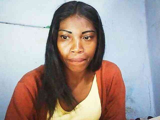 Honey699 webcam