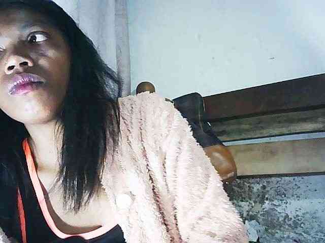 Honey699 Live Webcam on BongaCams