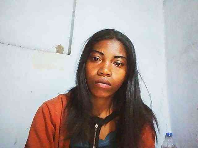 Honey699 webcam