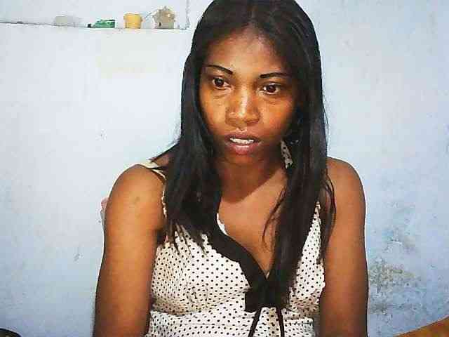 Honey699 webcam