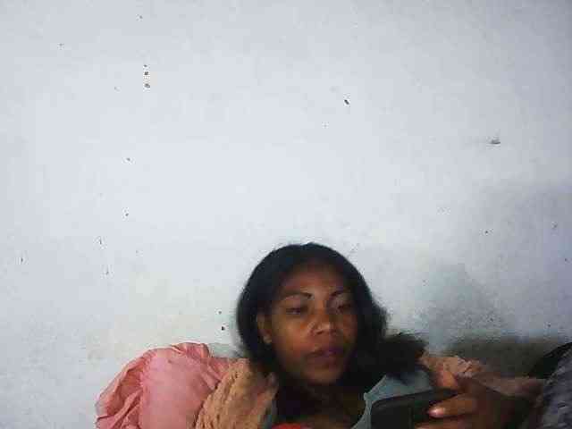 Honey699 Live Webcam on BongaCams