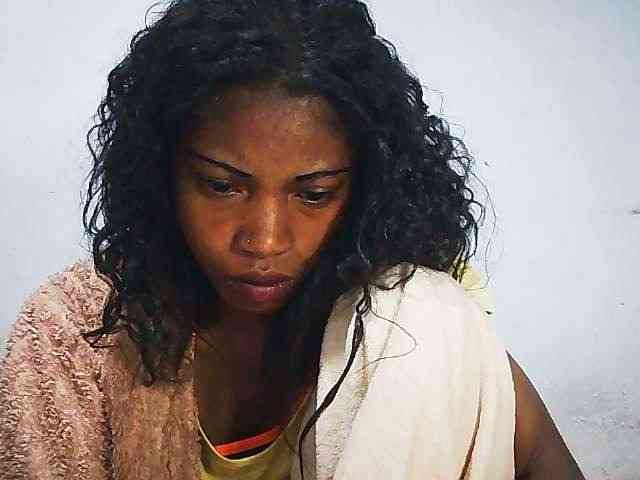 Honey699 webcam