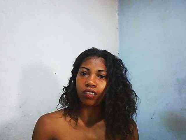 Honey699 webcam