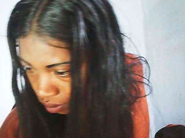 Honey699 webcam