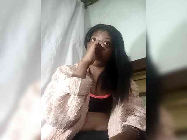 Honey699 webcam