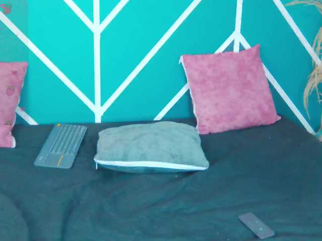 melany-blair live cam on BongaCams