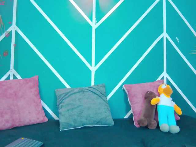 melany-blair live webcam show
