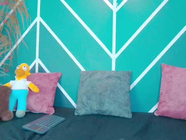 melany-blair live webcam show