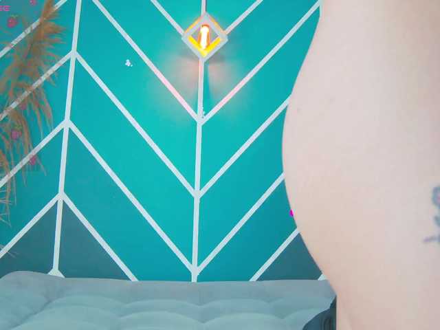 melany-blair live cam on BongaCams