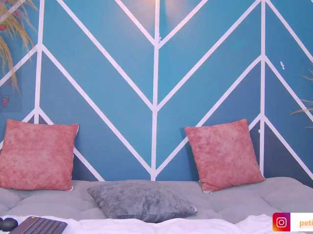 melany-blair live cam on BongaCams