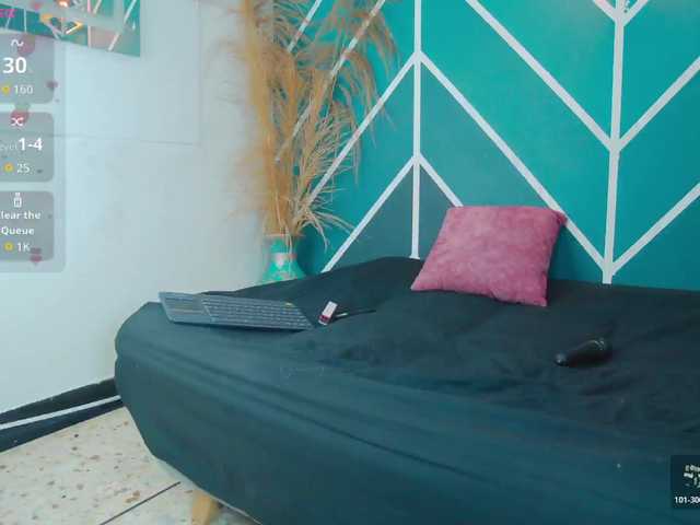 melany-blair live cam on BongaCams