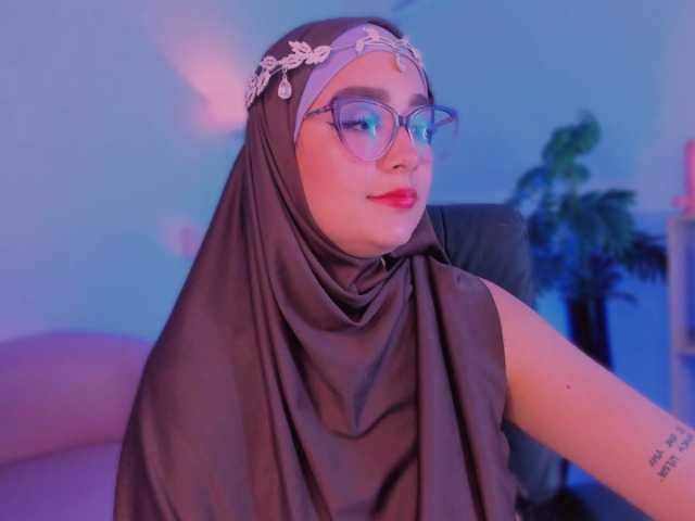 Jazmin-Kitana live cam on BongaCams