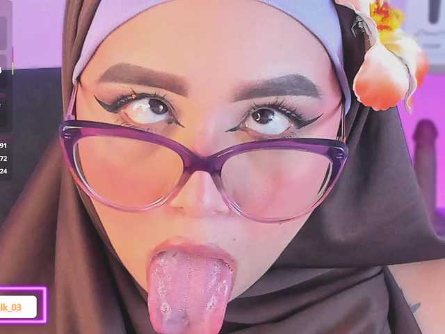 Jazmin-Kitana live cam on BongaCams