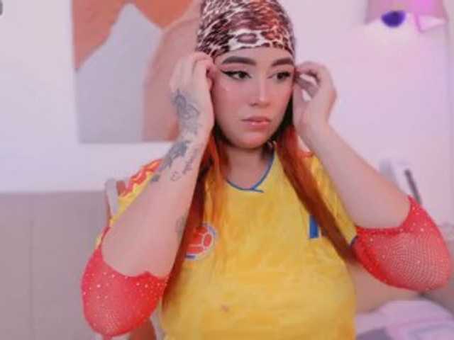 Jazmin-Kitana live cam on BongaCams