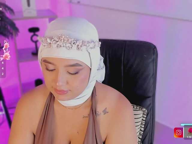 Jazmin-Kitana live cam on BongaCams