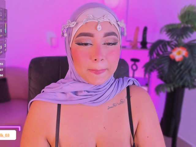 Jazmin-Kitana live cam on BongaCams