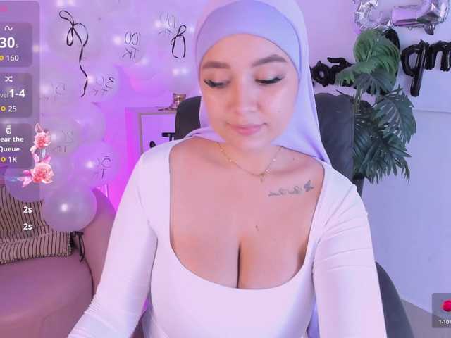 Jazmin-Kitana live cam on BongaCams