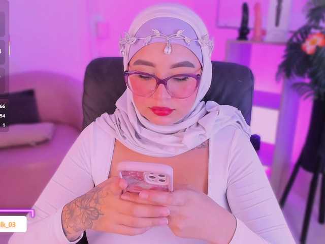 Jazmin-Kitana live cam on BongaCams