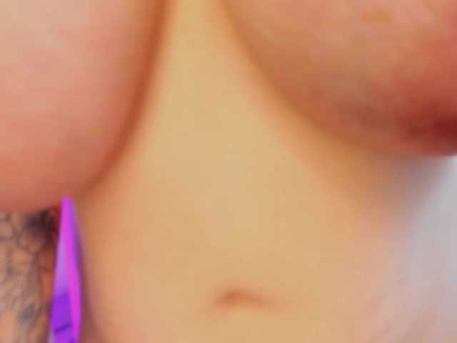 Jazmin-Kitana live cam on BongaCams