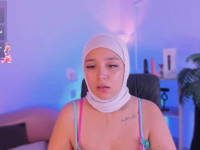 Jazmin-Kitana live cam on BongaCams