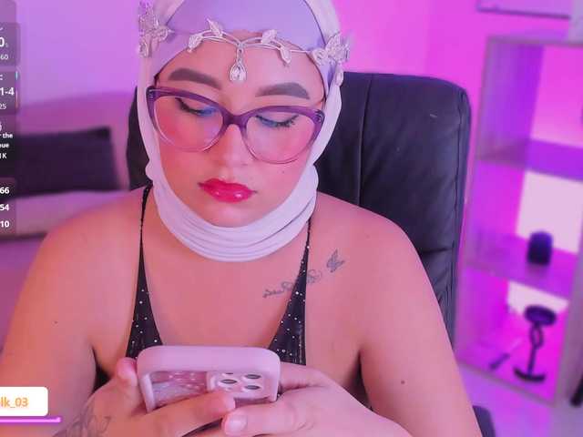 Jazmin-Kitana live cam on BongaCams