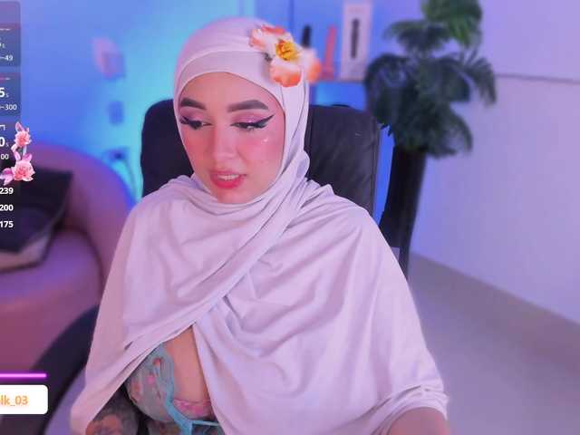Jazmin-Kitana live cam on BongaCams