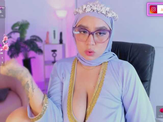 Jazmin-Kitana live cam on BongaCams