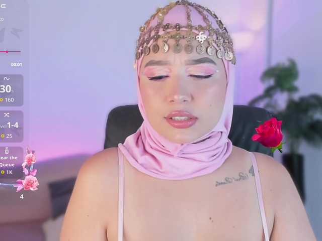 Jazmin-Kitana live cam on BongaCams