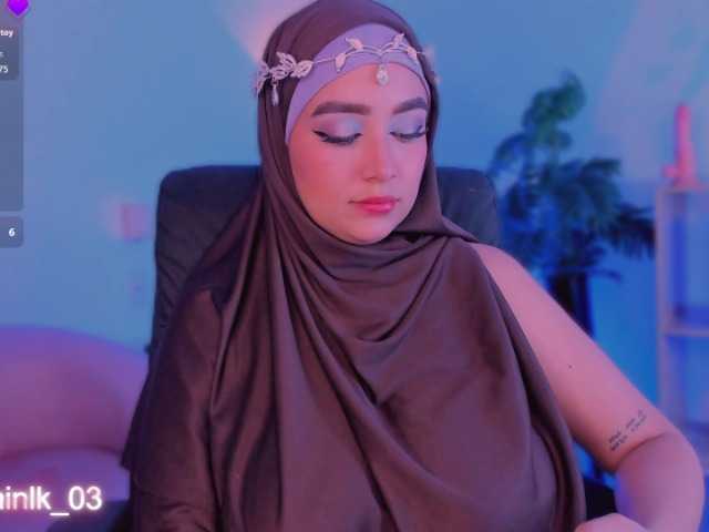 Jazmin-Kitana live on BongaCams