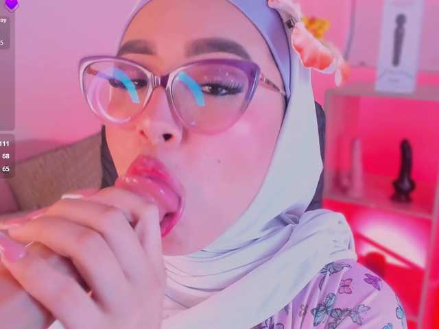 Jazmin-Kitana live cam on BongaCams