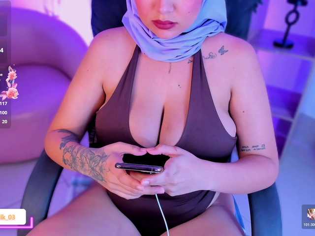 Jazmin-Kitana live cam on BongaCams