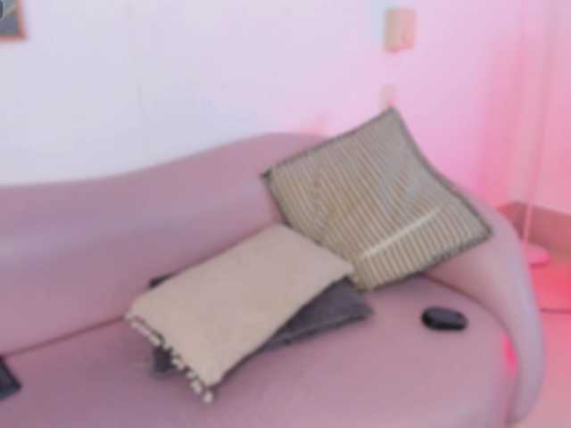 Jazmin-Kitana live webcam show