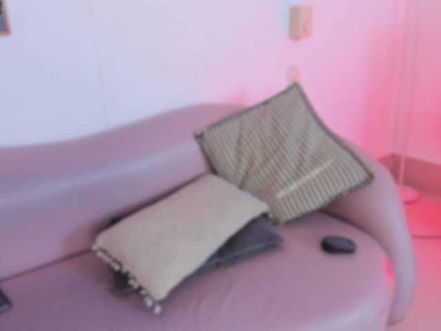 Jazmin-Kitana live cam on BongaCams