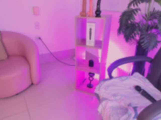 Jazmin-Kitana live cam on BongaCams