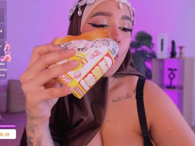 Jazmin-Kitana live cam on BongaCams