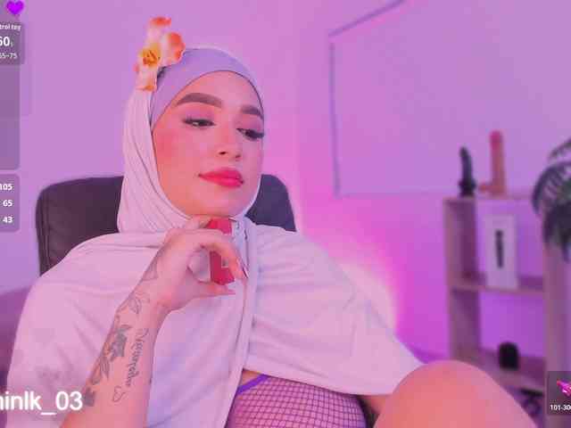 Jazmin-Kitana webcam