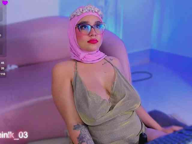 Jazmin-Kitana webcam