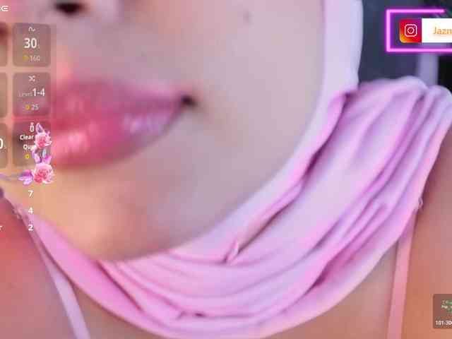 Jazmin-Kitana webcam