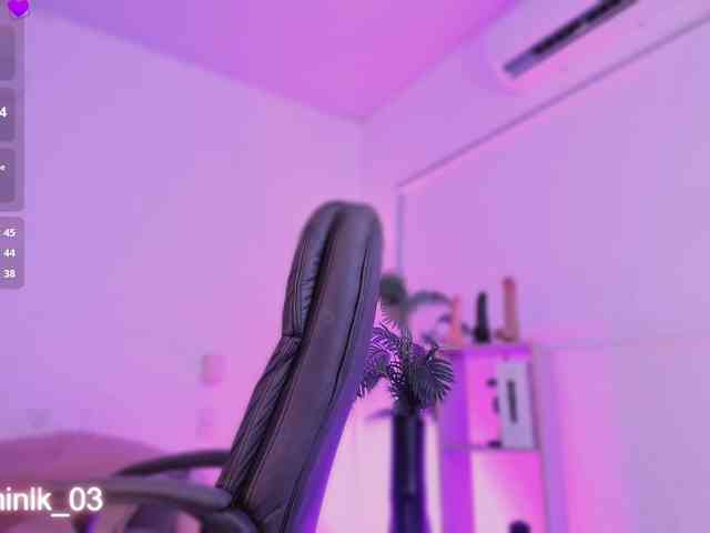 Jazmin-Kitana webcam