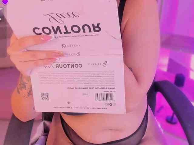 Jazmin-Kitana webcam