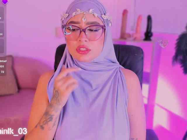 Jazmin-Kitana webcam