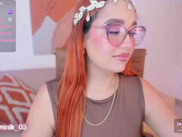 Jazmin-Kitana webcam